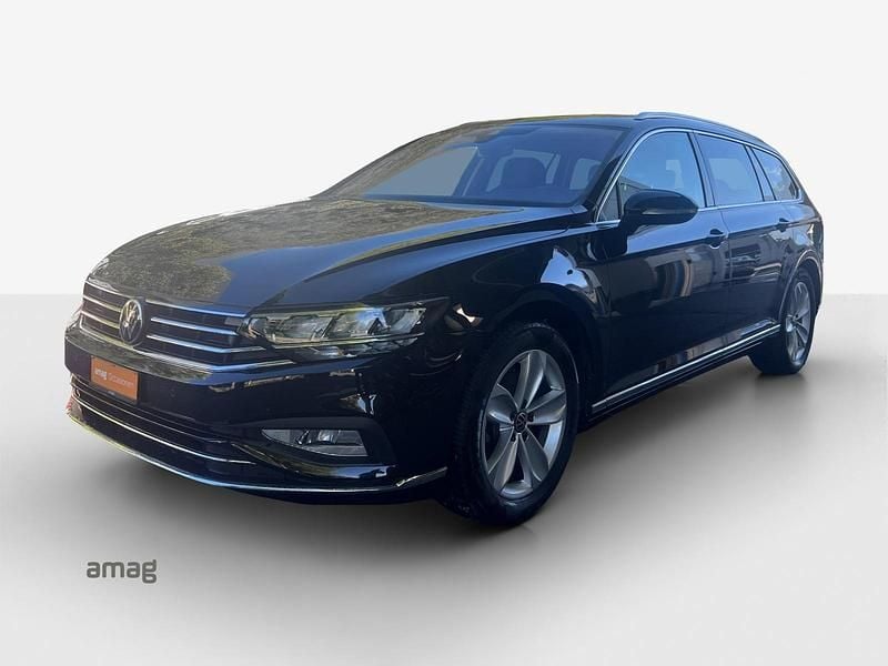Gebraucht VW Passat Elegance 200 PS (147 kW) 2023 Deepblack perleffekt Kombi
