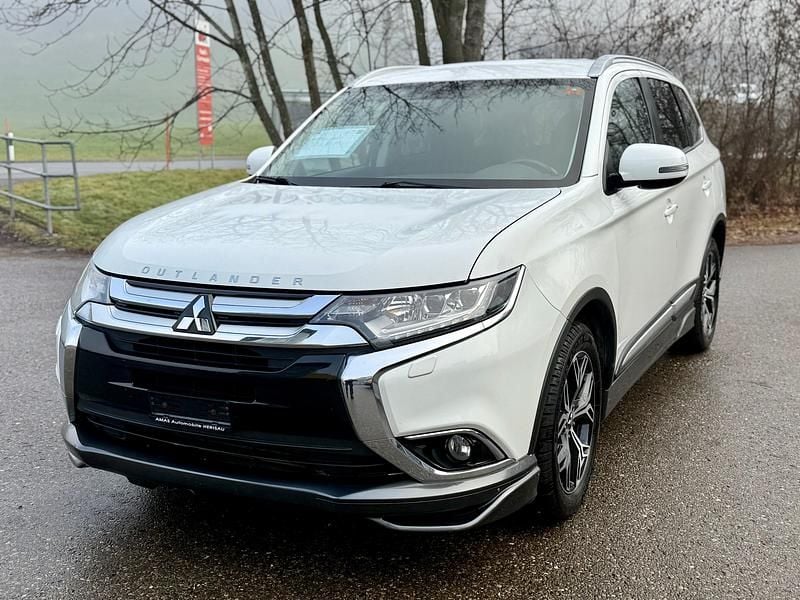 Gebraucht 2017 Mitsubishi Outlander SUV | CHF 12’800 (Fairer Preis) - Bild 1/4