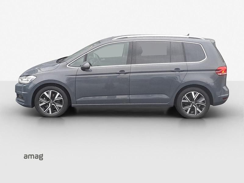Gebraucht VW Touran Highline 150 PS (110 kW) 2024 Delfingrau metallic Van / Kleinbus