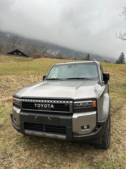 Bronze Gebraucht 2024 Toyota Land Cruiser SUV | CHF 97’720 - Bild 1/4