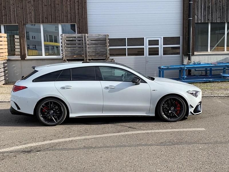 Gebraucht Mercedes CLA45 AMG Shooting Brake AMG 422 PS (310 kW) 2021 Kombi