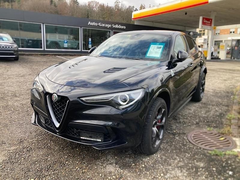 Schwarz Gebraucht 2019 Alfa Romeo Stelvio Quadrifoglio SUV | CHF 53’800 (Teuer) - Bild 1/3