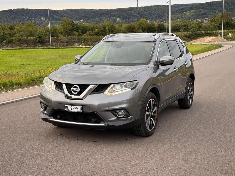 Gebraucht 2017 Nissan X-Trail Tekna SUV | CHF 13’999 (Fairer Preis) - Bild 1/4