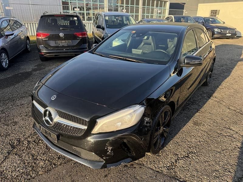 Gebraucht 2018 Mercedes A200 Urban | CHF 11’900 - Bild 1/4
