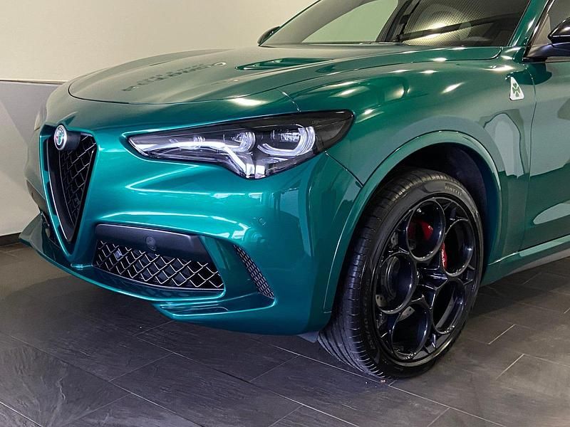 Neu Alfa Romeo Stelvio Quadrifoglio 520 PS (382 kW) 2025 SUV