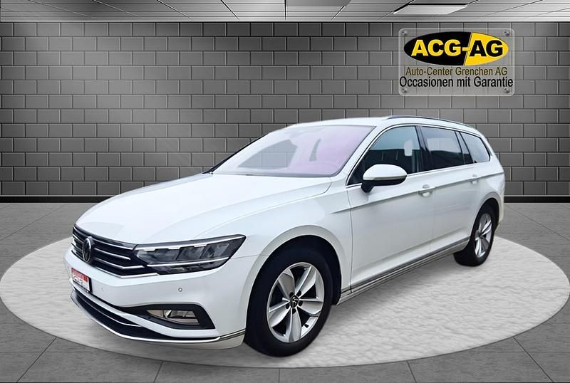 Gebraucht VW Passat Elegance 200 PS (147 kW) 2022 Kombi