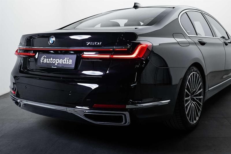 Gebraucht BMW 750 530 PS (389 kW) 2019 Limousine