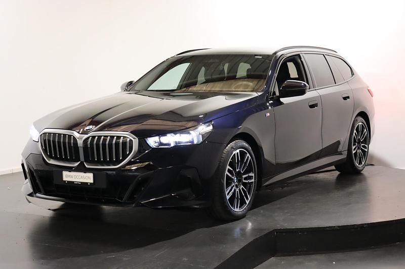 Gebraucht BMW 520 Comfort Edition 208 PS (152 kW) 2024 Schwarz Kombi