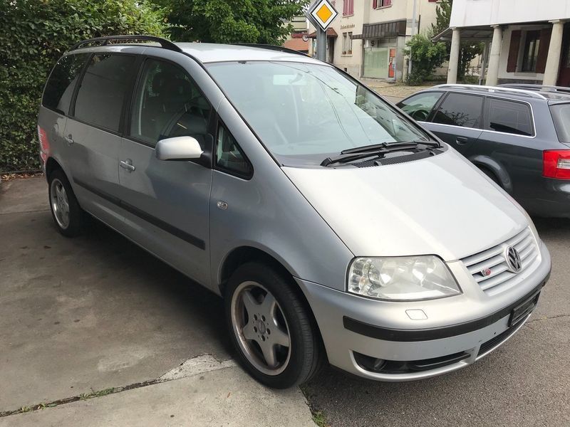 Verkauft VW Sharan 2.8 V6 Highline, gebraucht 1999, 272