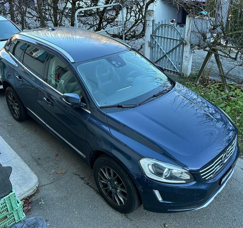 Gebraucht 2013 Volvo XC60 Summum SUV | CHF 13’800 - Bild 1/2