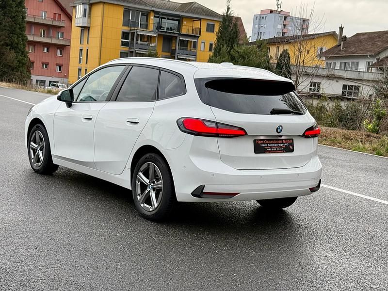 Gebraucht BMW 223 Active Tourer 197 PS (144 kW) 2023 Van / Kleinbus