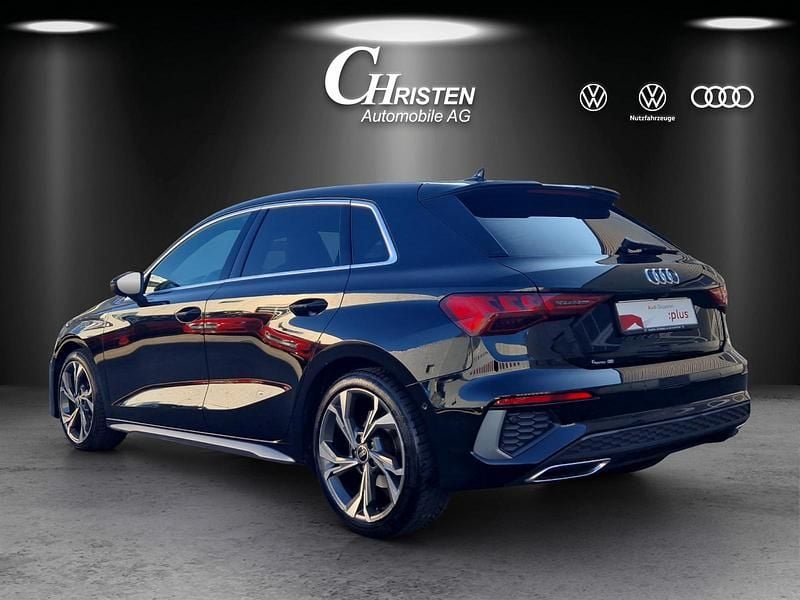 Gebraucht Audi A3 Sportback e-tron Attraction 150 PS (110 kW) 2021 Kleinwagen