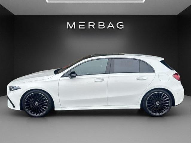 Neu Mercedes A200 Night 163 PS (119 kW) 2026 Weiss Limousine