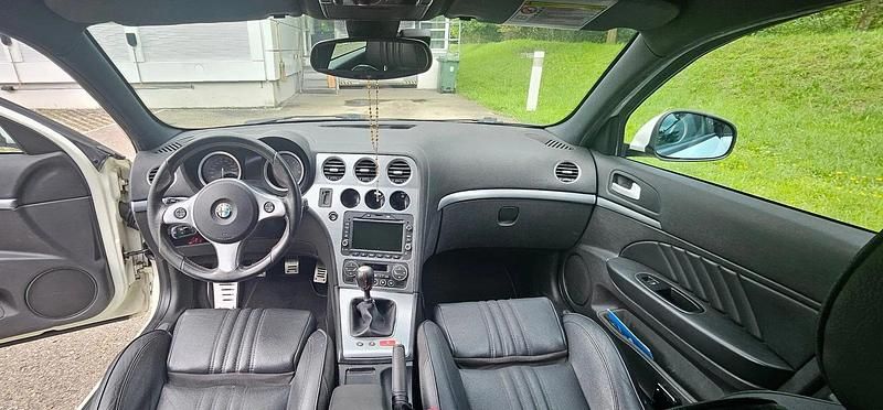 Gebraucht Alfa Romeo 159 200 PS (147 kW) 2011 Kombi