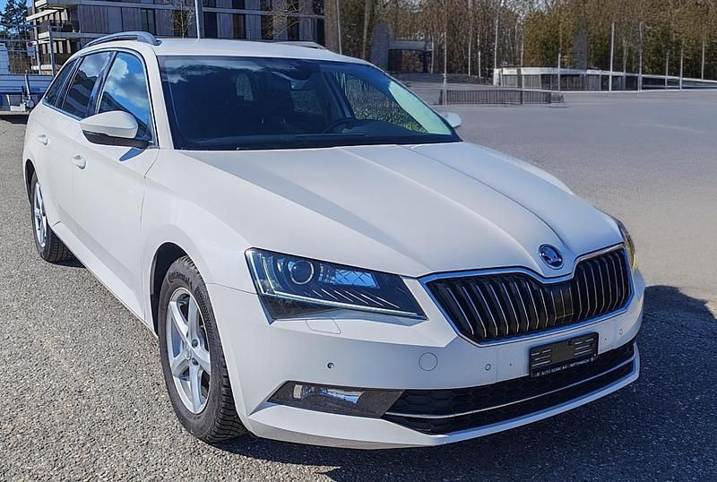Gebraucht Skoda Superb Ambition 150 PS (110 kW) 2017 Kombi
