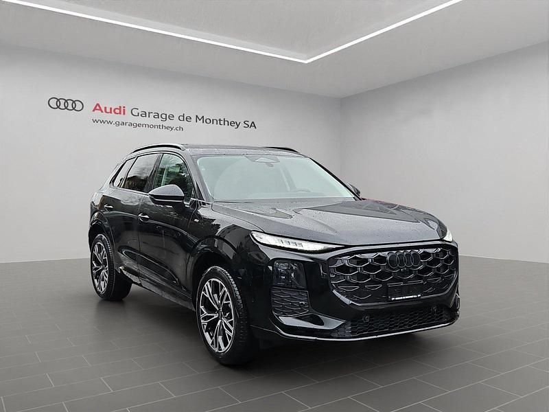 Neu Audi Q3 Advanced 150 PS (110 kW) 2025 SUV