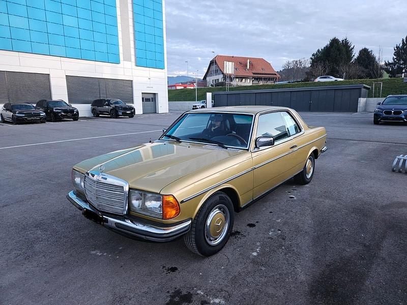 Gebraucht 1977 Mercedes 280 | CHF 16’500 - Bild 1/4