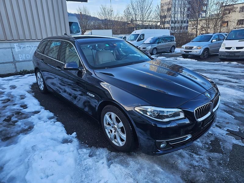 Gebraucht BMW 530 258 PS (189 kW) 2016 Kombi
