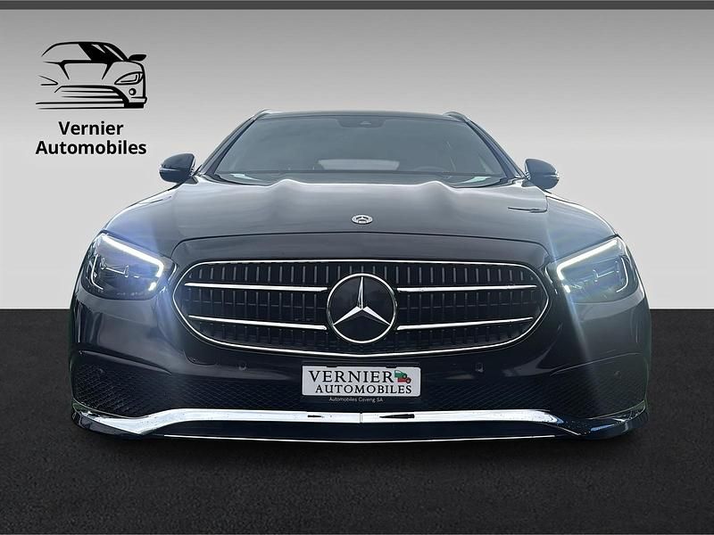 Gebraucht Mercedes E220 Avantgarde 200 PS (147 kW) 2022