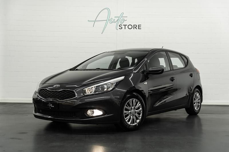 Gebraucht 2013 Kia Ceed Kleinwagen | CHF 7’500 (Teuer) - Bild 1/4