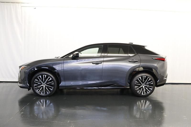 Gebraucht Lexus RZ 450e 230 kW (313 PS) 2025 Grau SUV