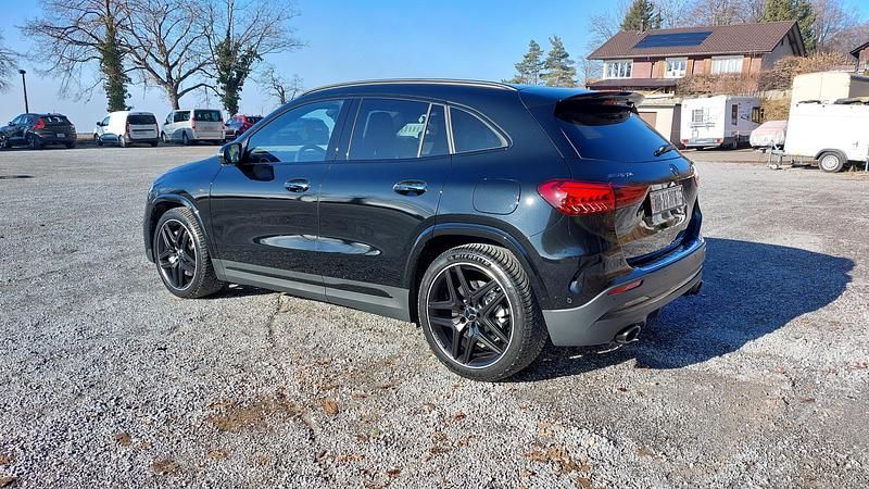 Gebraucht Mercedes GLA35 AMG AMG 306 PS (225 kW) 2025 SUV