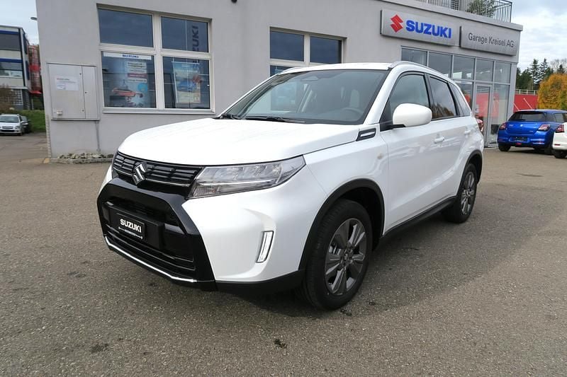 Neu Suzuki Vitara 110 PS (80 kW) 2025 Weiss SUV