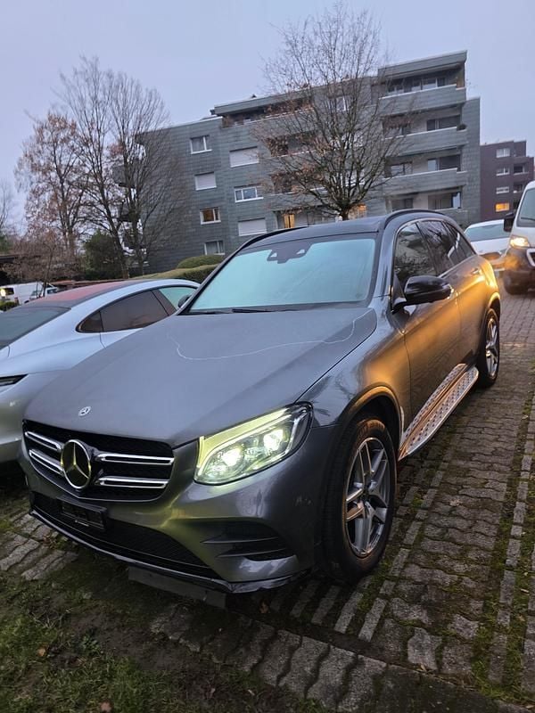 Gebraucht 2017 Mercedes GLC250 | CHF 18’500 - Bild 1/4
