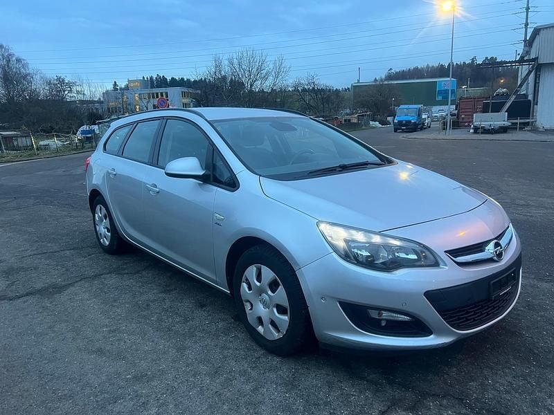 Gebraucht Opel Astra Active 110 PS (80 kW) 2014