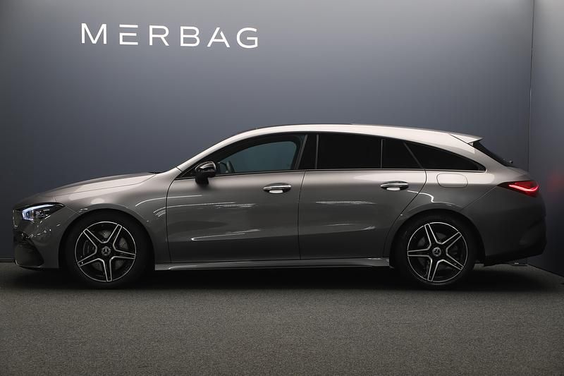 Gebraucht Mercedes CLA250e Shooting Brake 224 PS (164 kW) 2024 Grau Kombi