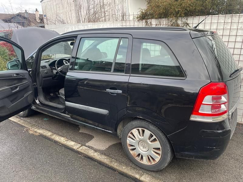 Gebraucht Opel Zafira Sport 140 PS (102 kW) 2010 Van / Kleinbus