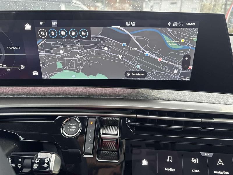 Neu Peugeot 5008 GTi 145 PS (106 kW) 2025