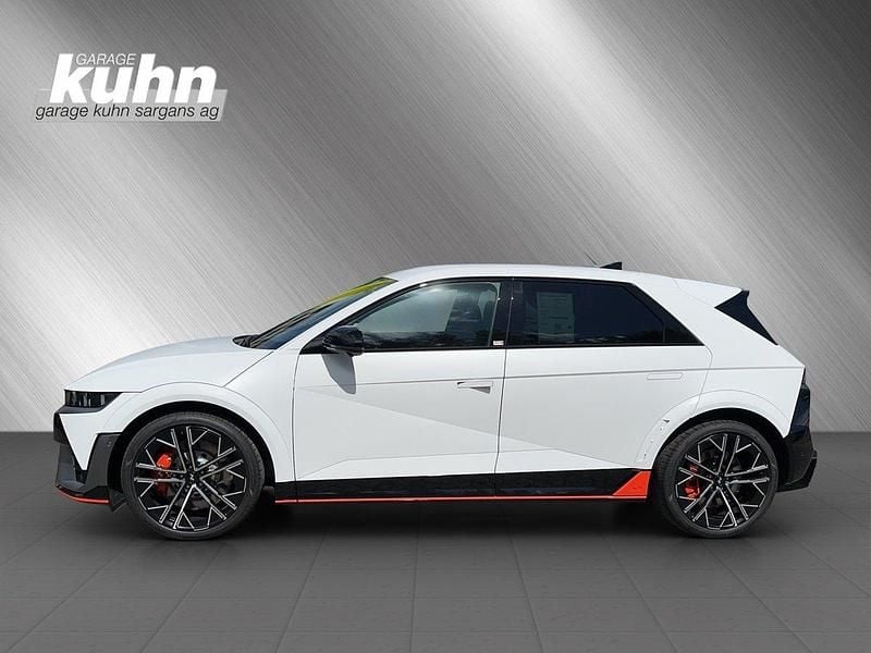 Gebraucht Hyundai Ioniq 478 kW (650 PS) 2025 Weiss Kleinwagen