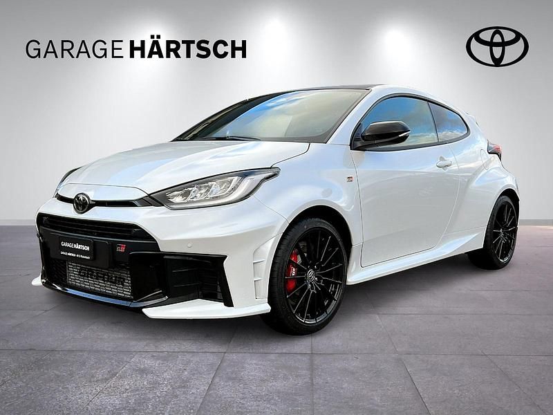 Gebraucht Toyota Yaris Sport 280 PS (205 kW) 2024 Weiss Limousine