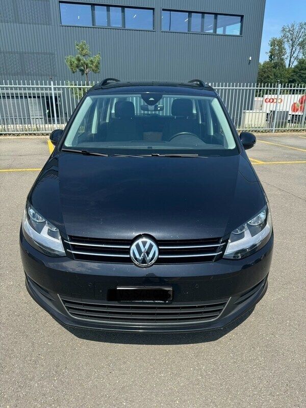 Gebraucht VW Sharan Comfortline 150 PS (110 kW) 2020 Van / Kleinbus