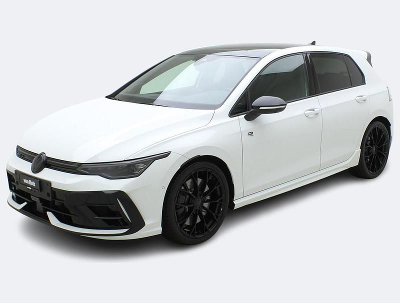 Weiss Gebraucht 2025 VW Golf VIII Black Edition Limousine | CHF 51’980 - Bild 1/3