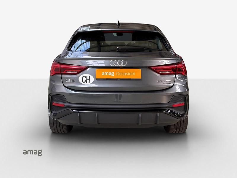 Gebraucht Audi Q3 Sportback S-Line 190 PS (139 kW) 2022 Daytonagrau perleffekt SUV