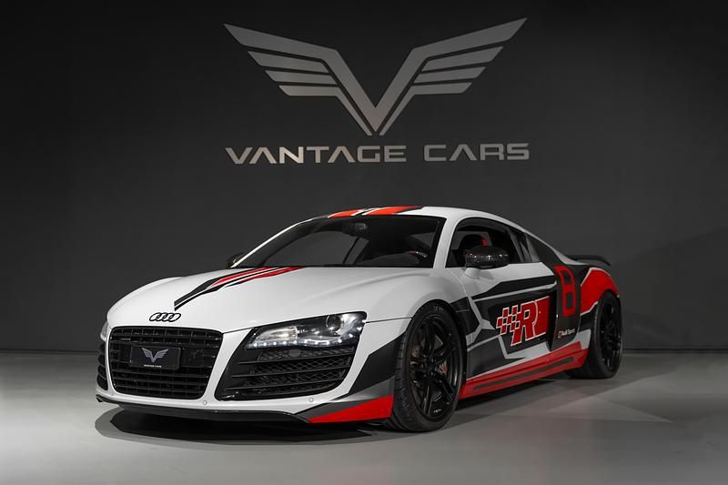 Weiss Gebraucht 2009 Audi R8 Coupé Advanced Coupé | CHF 63’900 - Bild 1/4