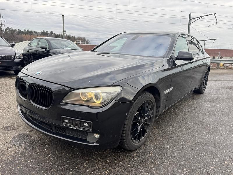 Gebraucht 2009 BMW 750 Limousine | CHF 5’500 - Bild 1/4