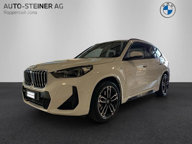 Weiss Gebraucht 2025 BMW X1 M Sport SUV | CHF 51’900 (Teuer) - Bild 1/4