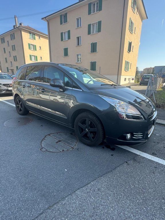 Gebraucht 2012 Peugeot 5008 Allure Van / Kleinbus | CHF 6’000 (Fairer Preis) - Bild 1/4