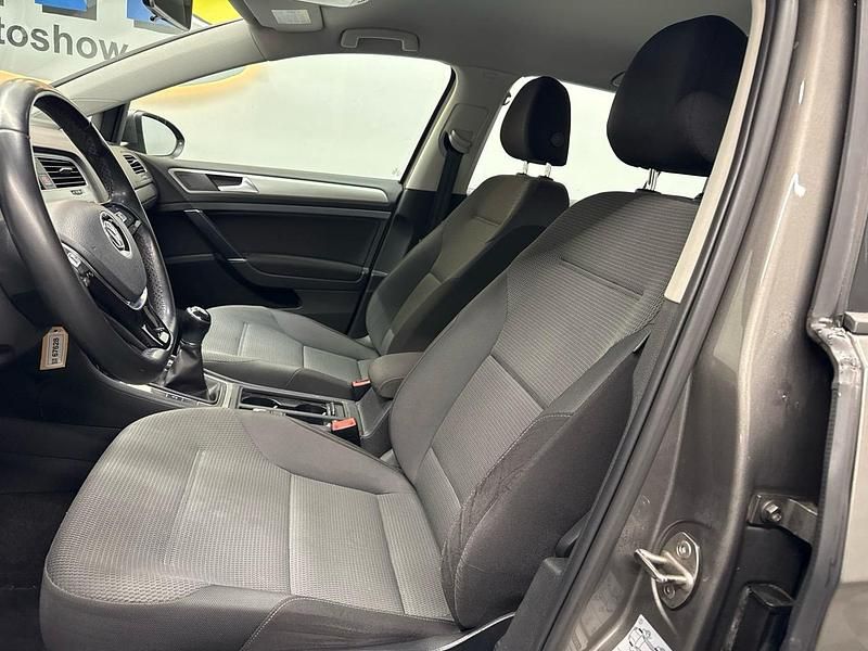 Gebraucht VW Golf VII Comfortline 122 PS (89 kW) 2014 Kombi