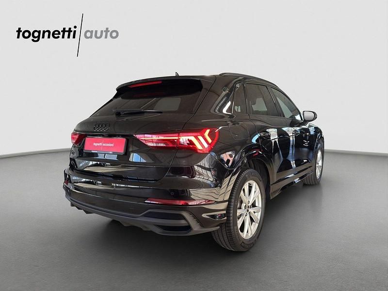 Gebraucht Audi Q3 Attraction 150 PS (110 kW) 2023 SUV