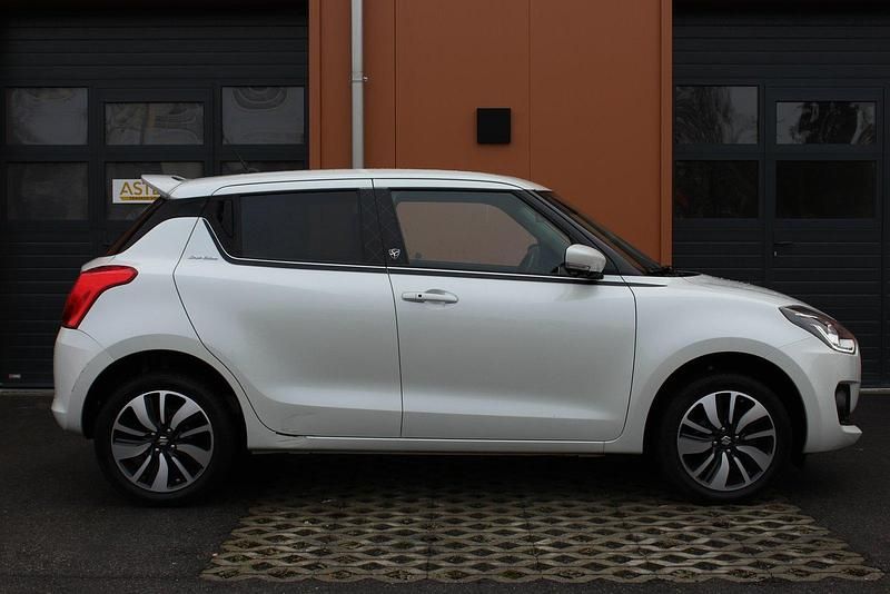 Gebraucht Suzuki Swift 83 PS (61 kW) 2018 Kleinwagen