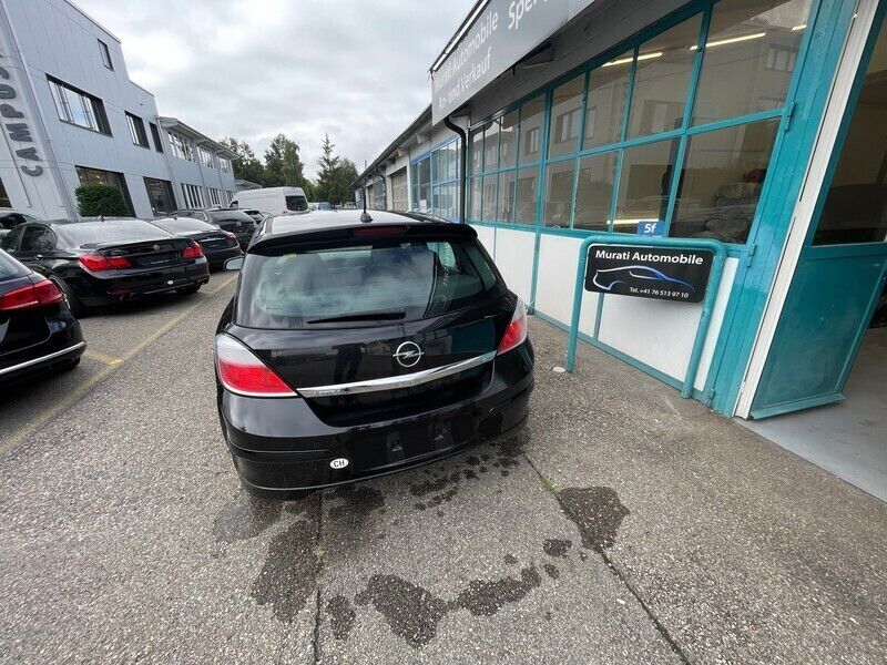 Gebraucht Opel Astra Essentia 125 PS (91 kW) 2005
