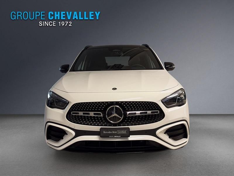 Gebraucht Mercedes GLA220 190 PS (139 kW) 2024 Weiss SUV