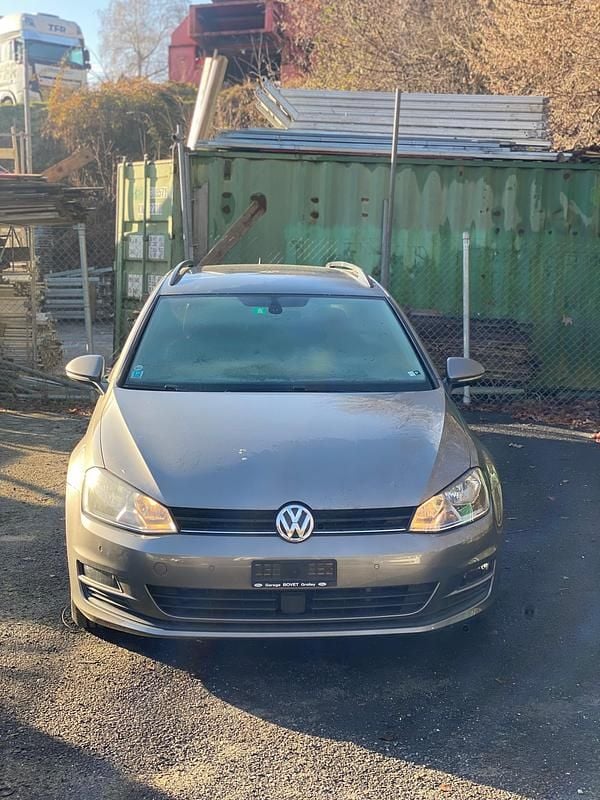 Gebraucht 2013 VW Golf VII Edition Kombi | CHF 3’900 (Guter Preis) - Bild 1/4