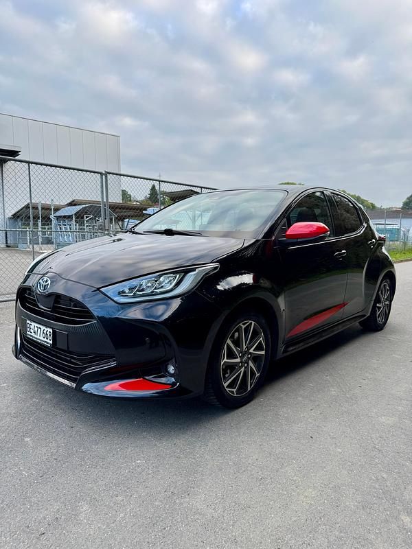 Gebraucht 2022 Toyota Yaris Hybrid | CHF 17’900 (Superpreis) - Bild 1/4