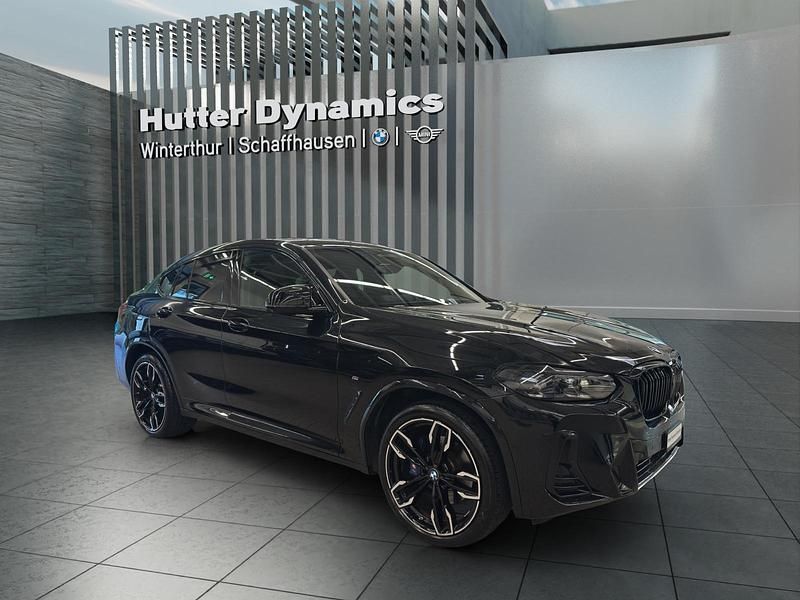 Gebraucht BMW X4 M Sport 371 PS (272 kW) 2023 Schwarz SUV