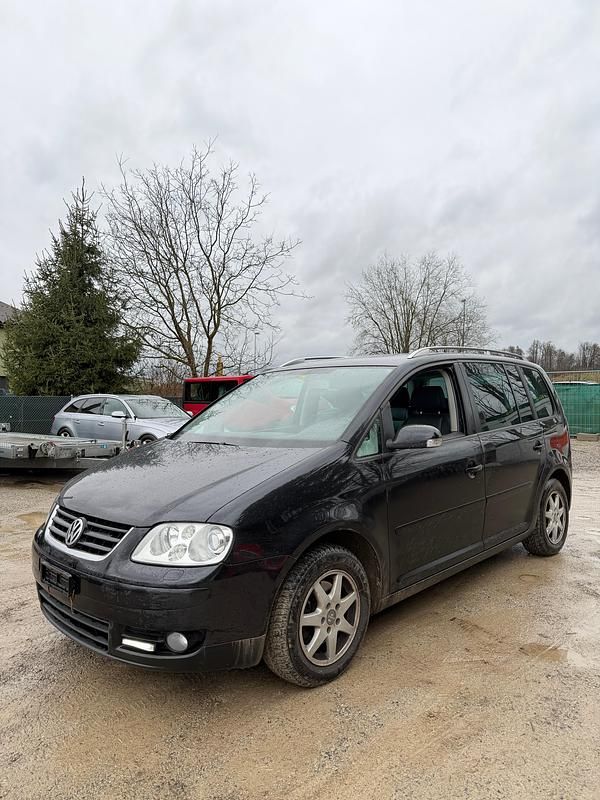 Gebraucht VW Touran Highline 140 PS (102 kW) 2005 Van / Kleinbus